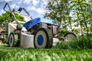 Optimizing Commercial Roof Maintenance: Comprehensive Checkups and Preventative Care