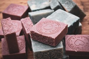 Professional Aesthetic Clinics: Modern Self-Care, Safety, and Marketing Strategies