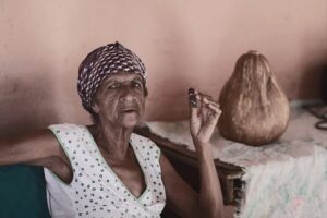 Elderly Companion Services: Compassionate Care for Alzheimer’s Patients at Home