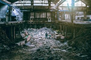 Industrial Roofing: Specialized Solutions for Complex Facilities