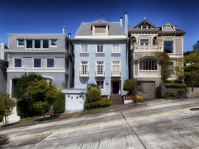 low slope roofing contractor
