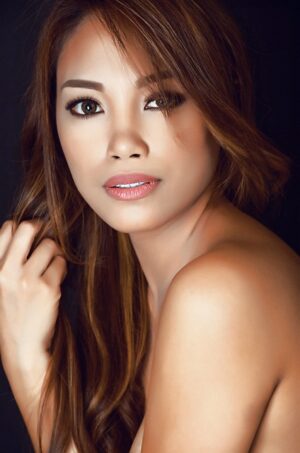 Microneedling Revolution: Unlocking Youthful Skin with RF Resurfacing