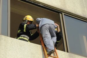Defensive Striking Tempe: Unlocking Personal Safety & Combat Readiness