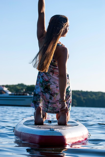 best inflatable paddle board