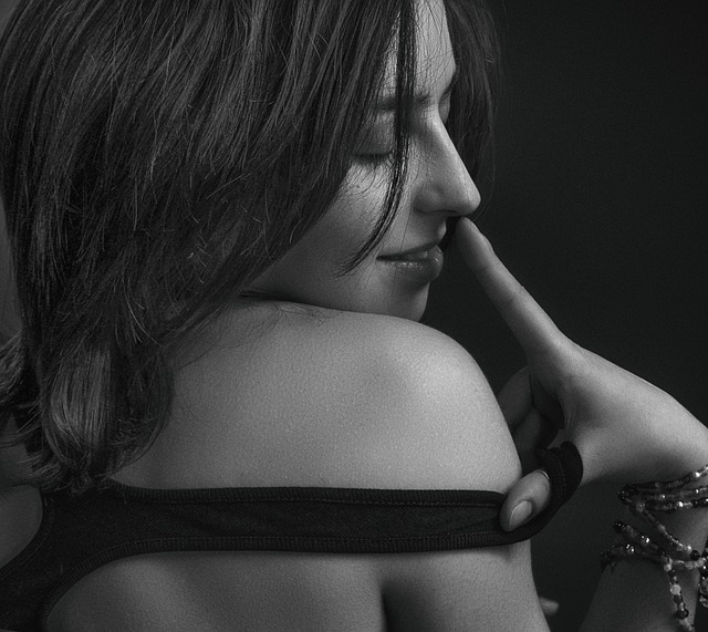 chin contouring with CoolSculpting