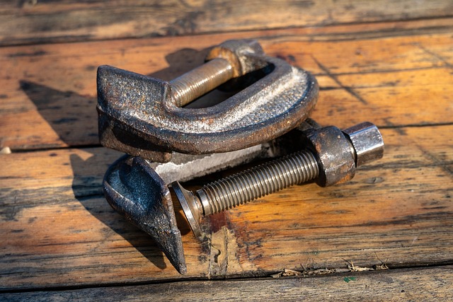 commercial roof leak repair services