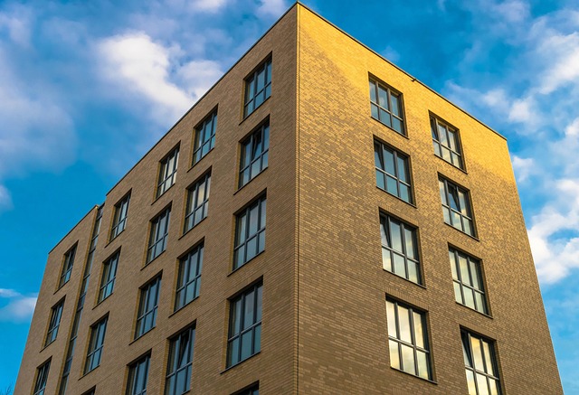 commercial roof maintenance company