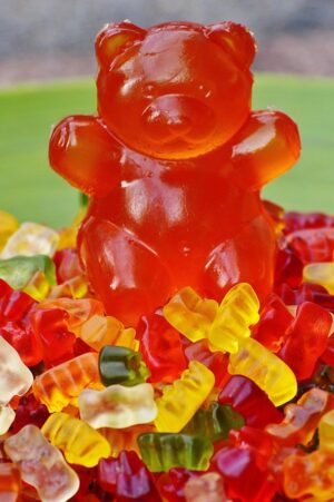 Unveiling Delta-8 Gummies: Effects, Benefits, and Responsible Consumption