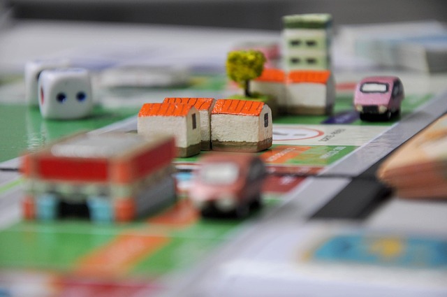 dividing real estate in divorce