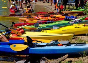 Inflatable Kayak Options: Single vs. Tandem for Your Next Adventure