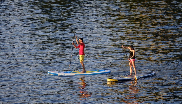 inflatable paddle board