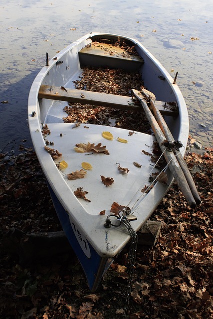 inflatable paddle board