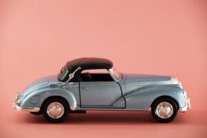 Low-Cost Car Insurance for Students: Saving Money with Good Grades