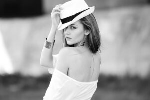Non-Surgical Skin Tightening: Unlocking Long-Lasting Youthful Complexion