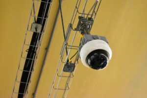 Real-Time Network Monitoring: Optimizing Financial Services with Remote Solutions
