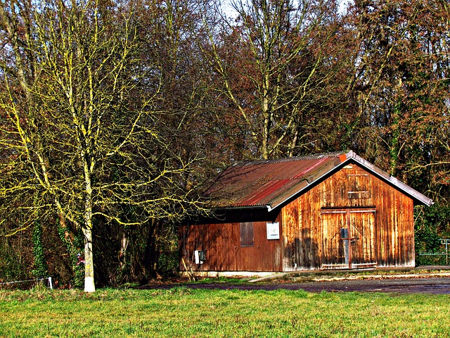 air conditioned dog house