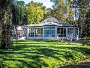 Customizing Commercial Insurance for Scottsdale Med Spas: A Comprehensive Guide