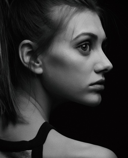 chin contouring with CoolSculpting