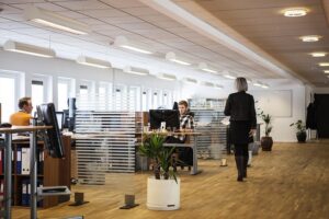 Navigating Commercial Re-roofing: Choosing the Right Company for Longevity