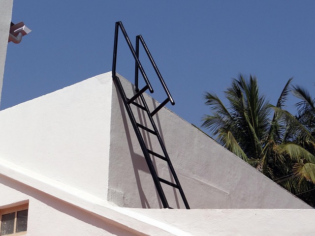 commercial roof maintenance