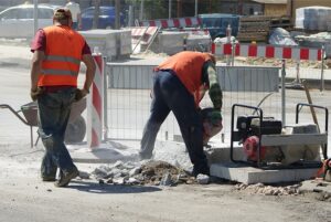Mastering Concrete Repair: Comprehensive Foundation Releveling Guide