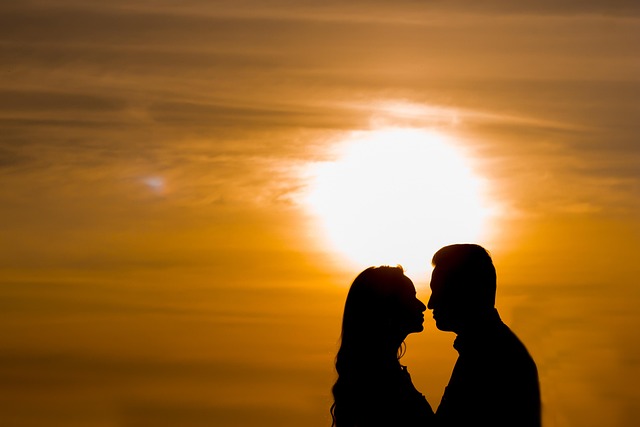 Unleash Healthy Relationships: Couples Counseling for Growth & Intimacy