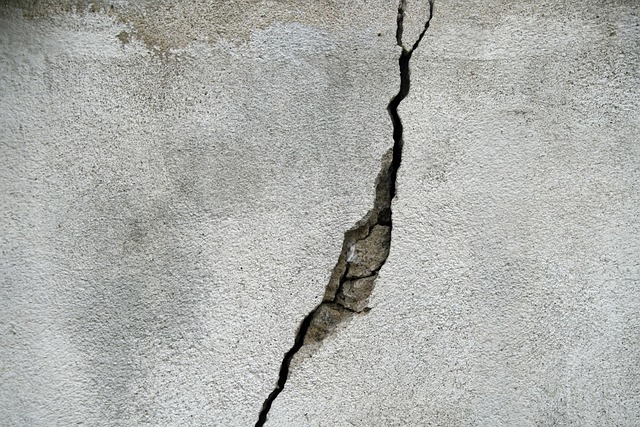 Fixing Foundation Cracks