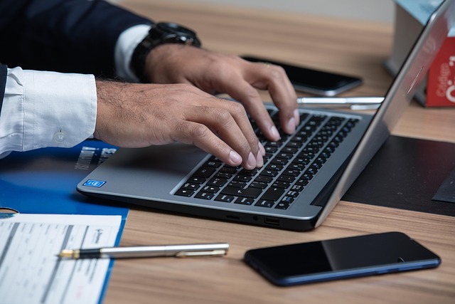 How to Choose the Right Business Insurance