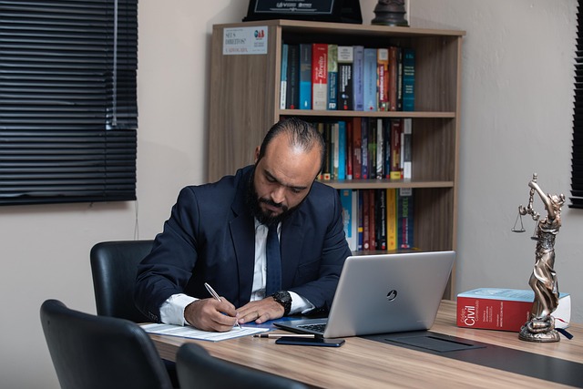How to Choose the Right Business Insurance