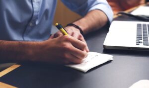 Mastering SEO Blog Writing: Engage, Optimize, Convert
