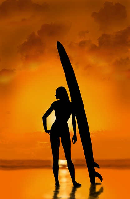 Mastering Waves: Classic Design for Beginner Surfboard Success